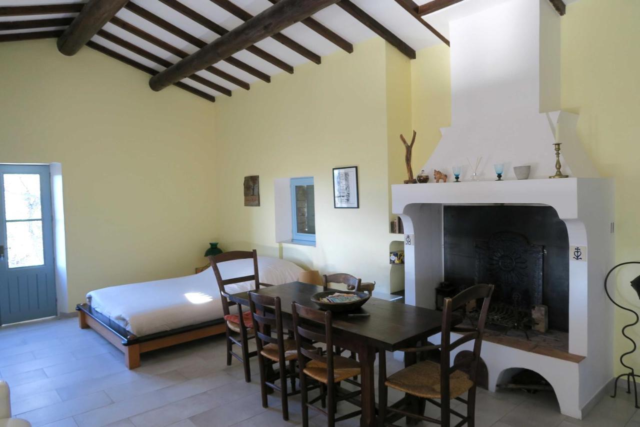 Bastide Au Coeur Du Luberon Apartment Gordes Exterior photo